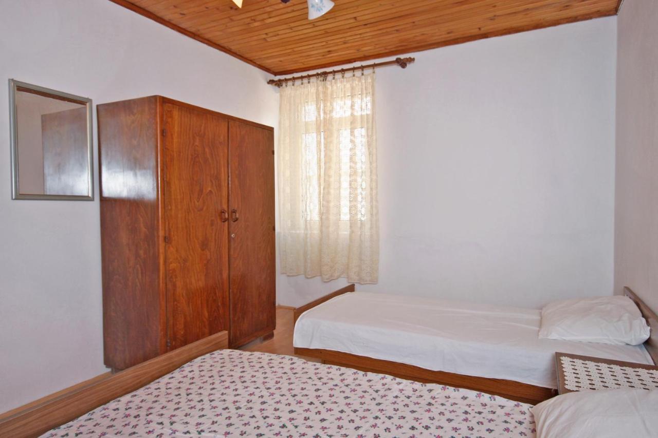 Apartments By The Sea Metajna, Pag - 6351 Ngoại thất bức ảnh