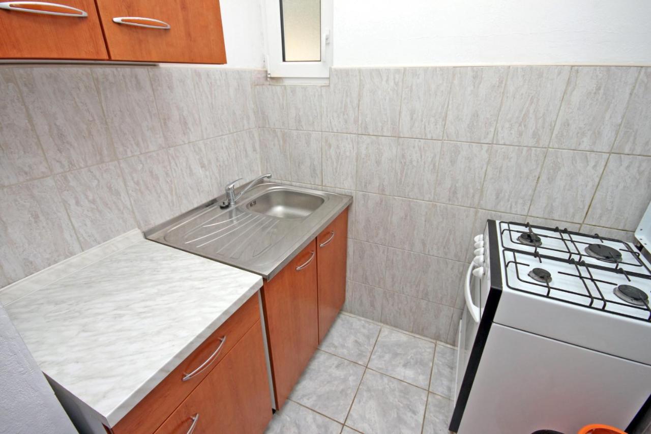 Apartments By The Sea Metajna, Pag - 6351 Ngoại thất bức ảnh